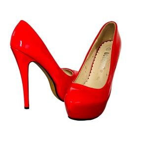 Ochenta Hidden Platform Stilletos - Sz 230 - U.S. 6.5